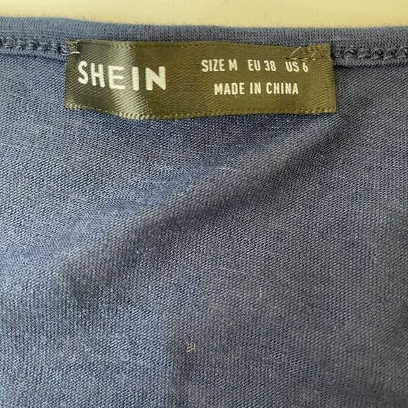 Shein| Medium| Soft|Crotchet knit| Floral - Picture 8 of 16